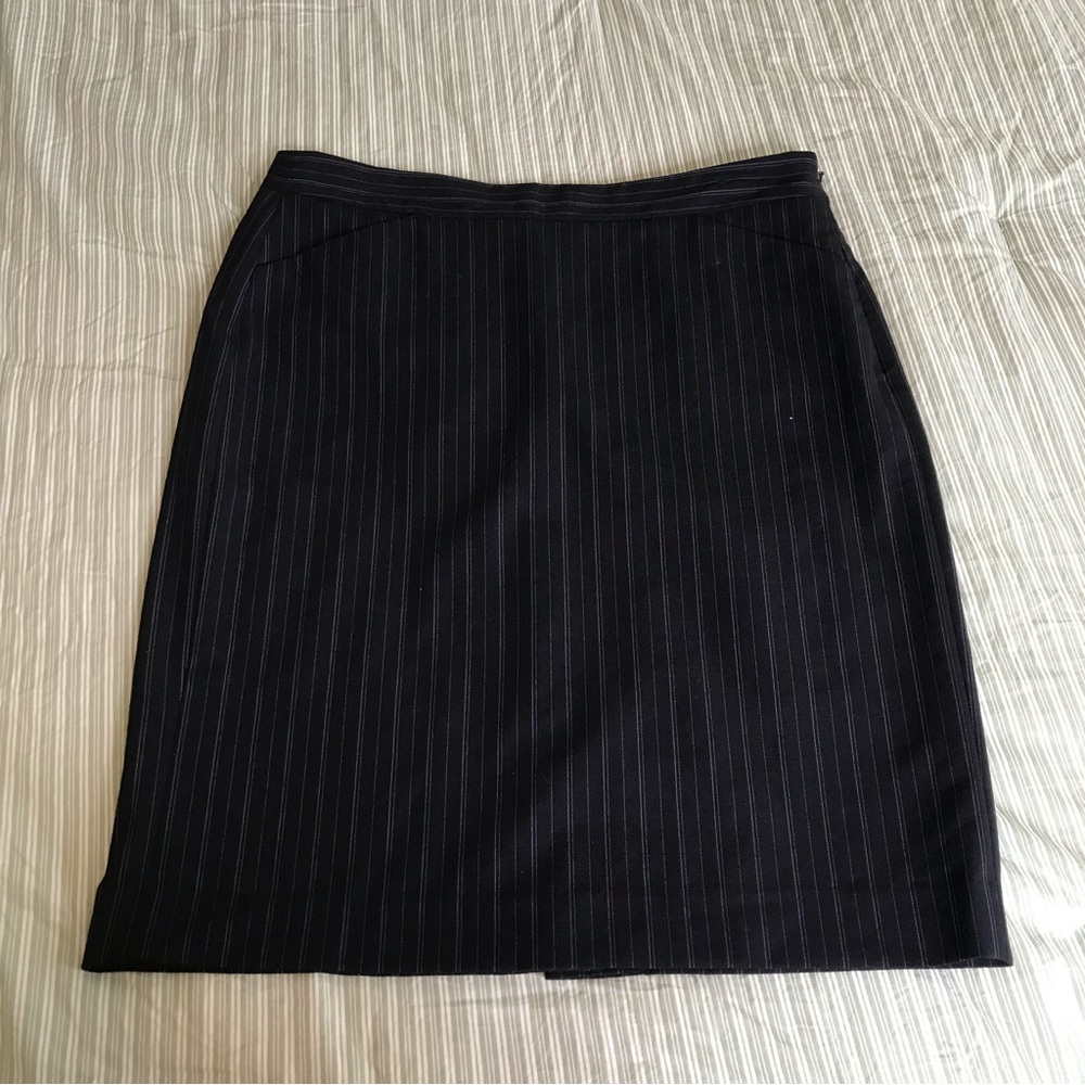 SALE! theory pinstripe pencil skirt